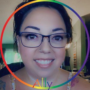 Meet your Posher, Stacey